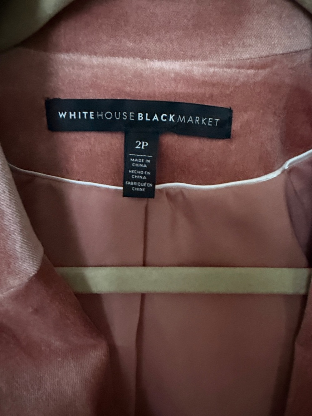 White House Black Market Velvet Blazer in Rose - Picture 2 of 4